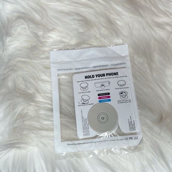 Poshmark PopSocket - Picture 6 of 7